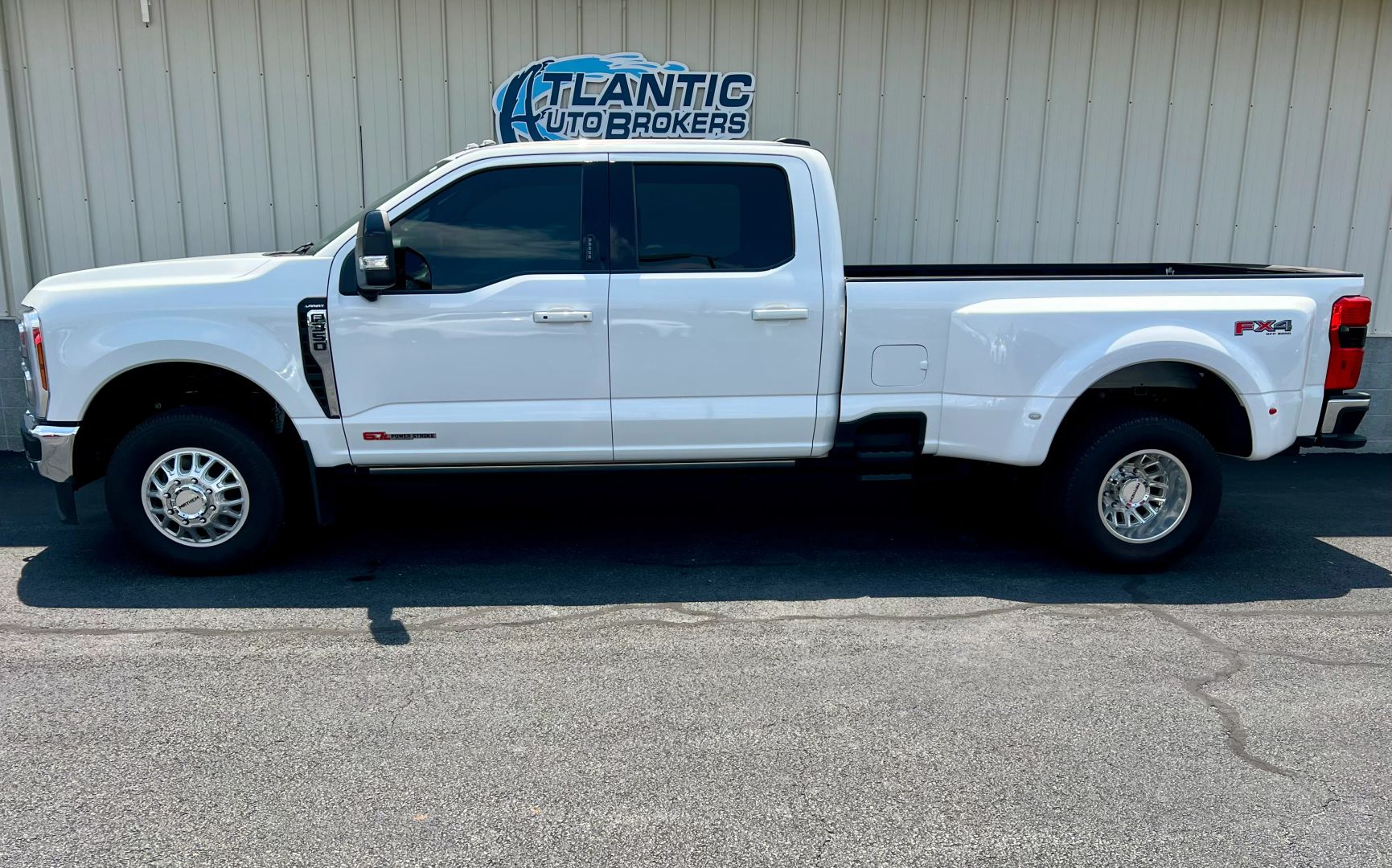 ford f-350 super duty 2024 1FT8W3DM2REF34892 image ford f-350 super duty 2024 1FT8W3DM2REF34892 image